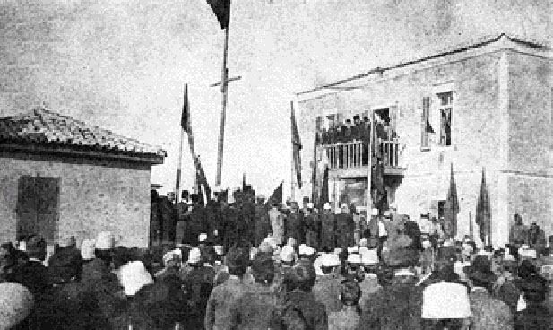 Shqipëria Në Vitin 1913 Historia E Patreguar E Fotos Së “vërtetë” Të Pavarësisë Gazeta